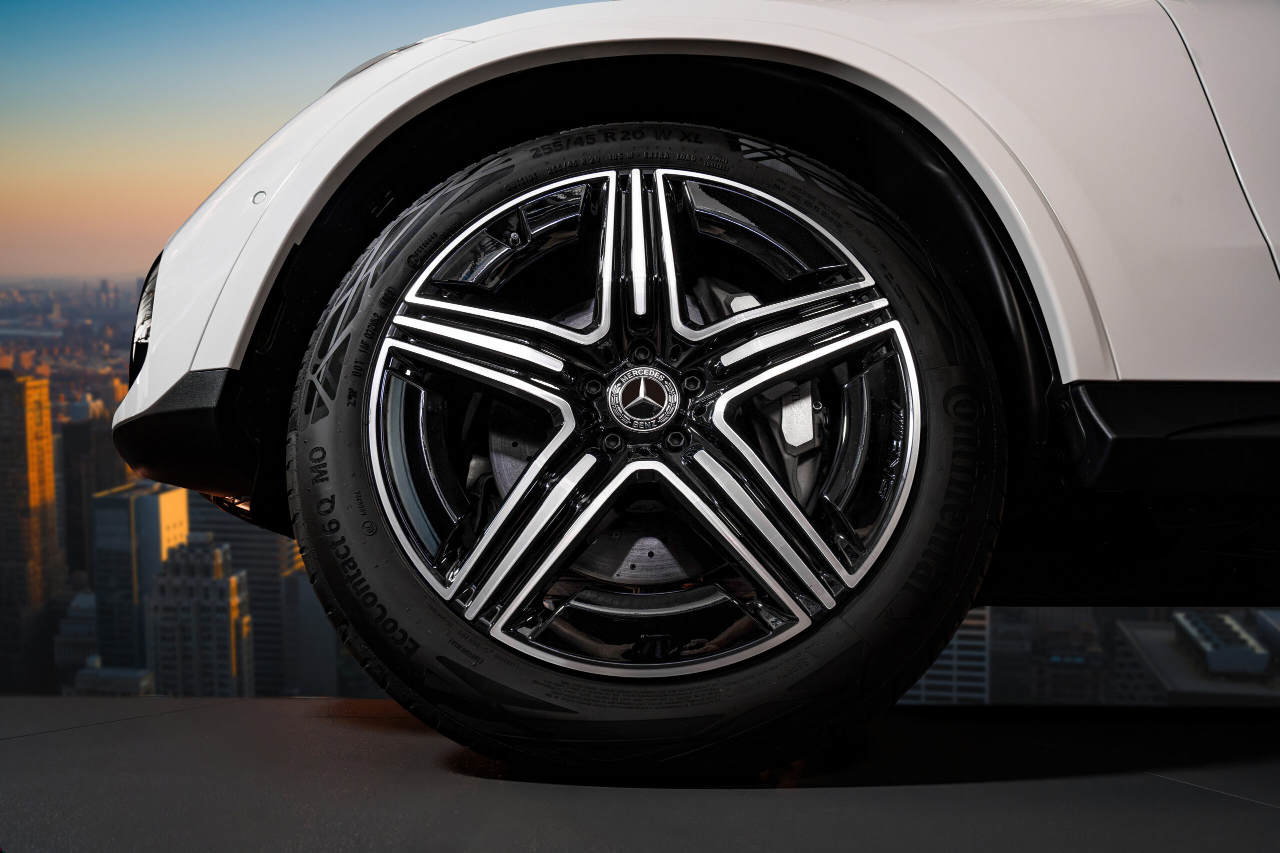 GLC350e 4MATIC - 4