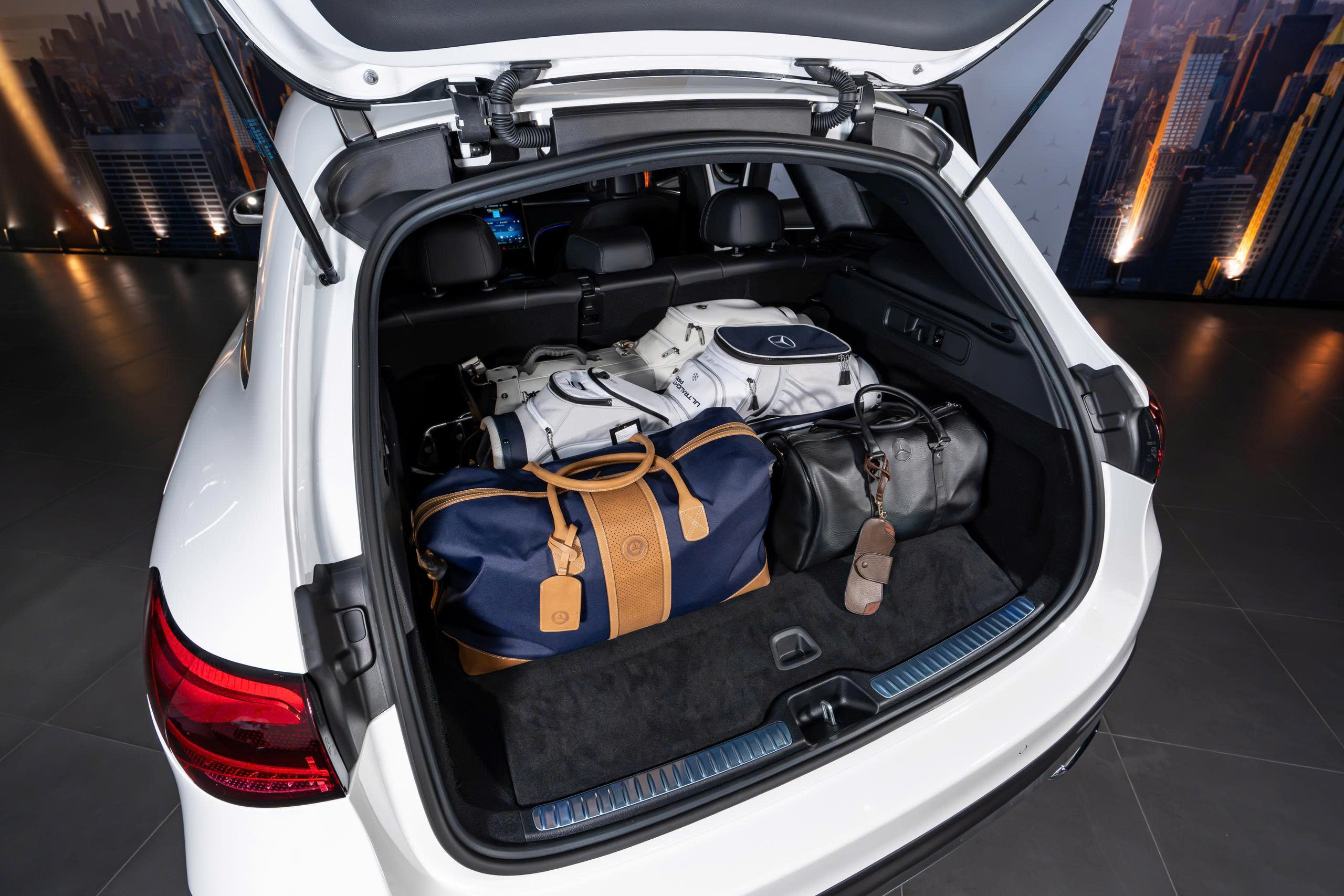GLC350e 4MATIC - 9